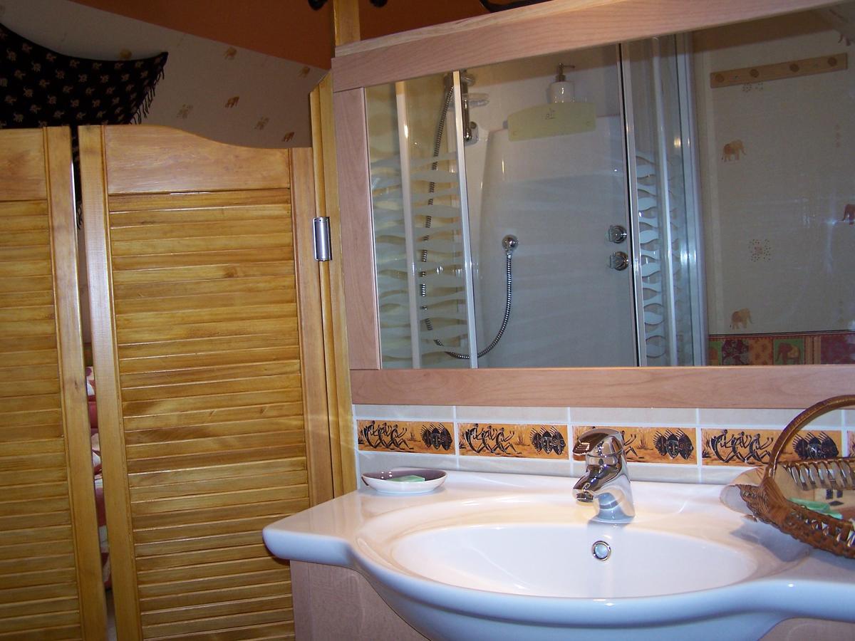 Une Chambre D'Hote Ивто Экстерьер фото
